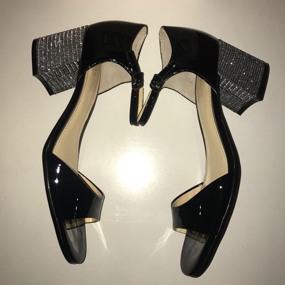 NWT IVANKA TRUMP Bling Block Heel Patent MaryJanes Heels Sandals - Picture 7 of 10